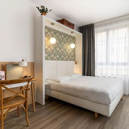 Calm Appart'&hostel Aparthotel